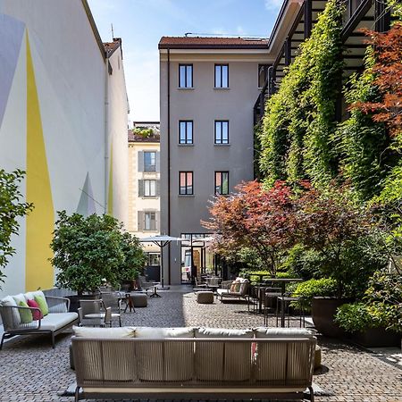 Savona 18 Suites Милано Екстериор снимка