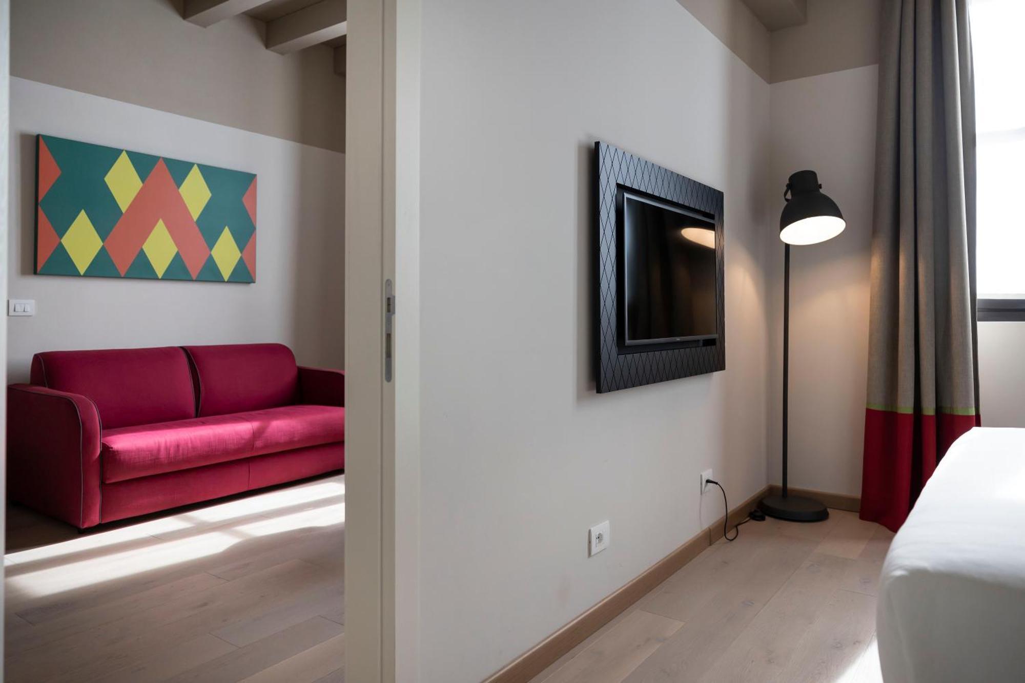 Savona 18 Suites Милано Стая снимка