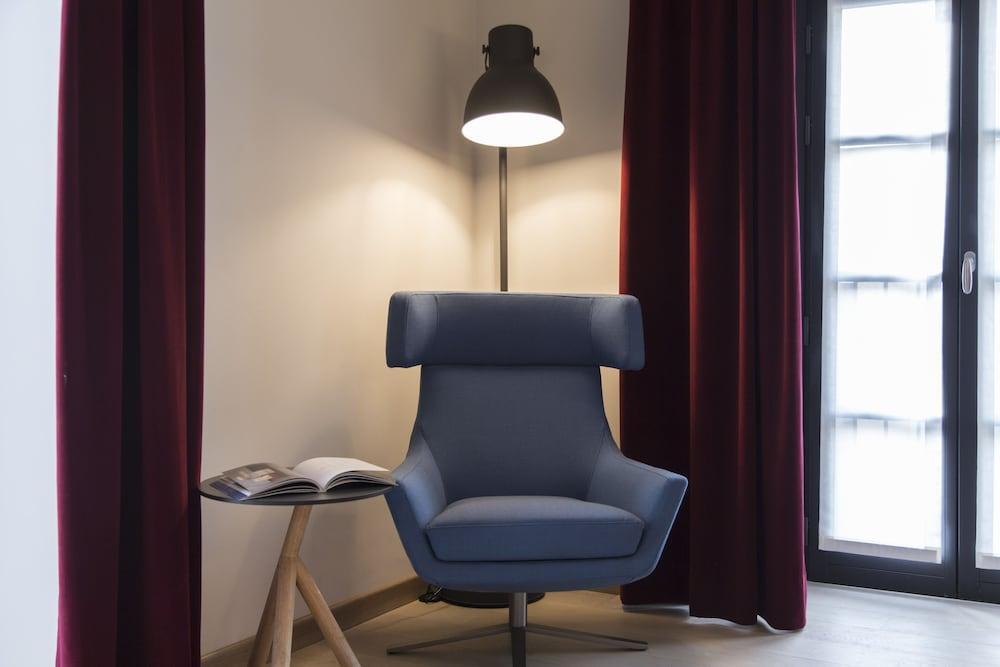 Savona 18 Suites Милано Екстериор снимка